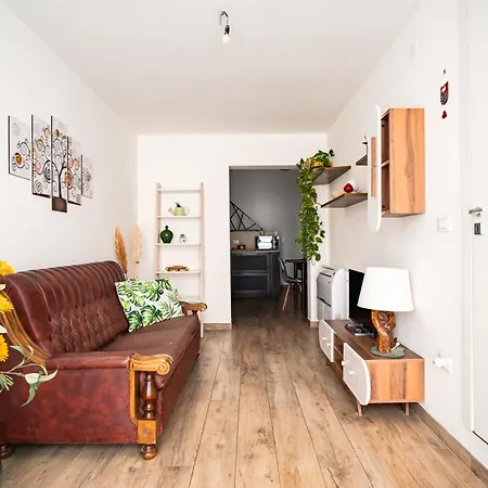 Maiolica House Apartment *